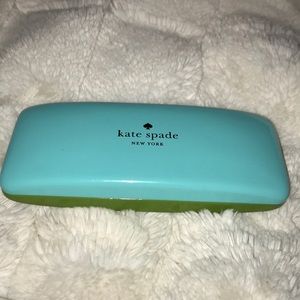 Kate Spade eye glass case with cleaning cloth